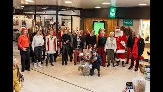 251220 Popkoor Heart & Soul | Compilatie Optreden Winkelcentrum Kopermolen - Leiden