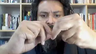 Leucipo e Dem&oacute;crito   os atomistas