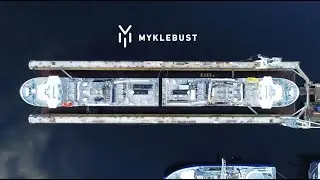 Double docking at Myklebust Yard in Norway