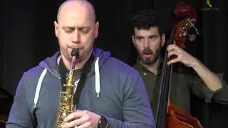 Solo Lars Dietrich on the Remy Alto