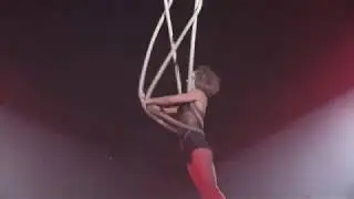 Jekaterina - Horror Circus  Schwungseile