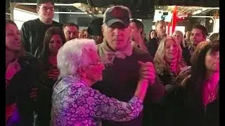 Eddie Testa dishes on Springsteen's dance with his Mom