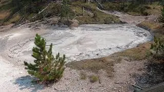 Vanabode to Yellowstone's Artist Paintpots