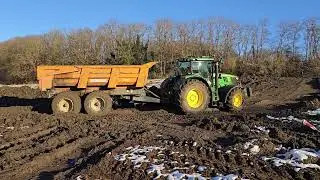 John Deere 6210R & Bennes Maupu #farming #agriculture #johndeere