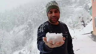 BHADARWAH WINTER'S || SEASONS FIRST SNOWFALL || #gulmarg #kashmir #snowfall #bhadarwahfirstsnowfall 