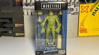 Jada Toys Universal Monsters Glow In The Dark Creature From The Black Lagoon !!!