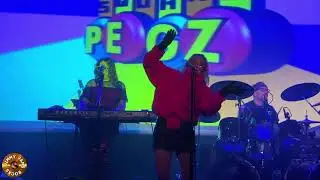 The Square Pegz - 1999 - The Magic Bag 1-10-26