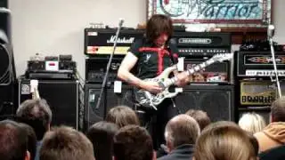 Michael Angelo Batio performing No Boundaries at Roxy Guitar October 16 2010