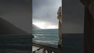 Maltempo in Liguria, tromba marina tra Recco e Camogli: il video