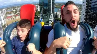 Amusement Park Adventure! 🎢 Oliver and Lucas Ride Slingshot at THEME PARK!