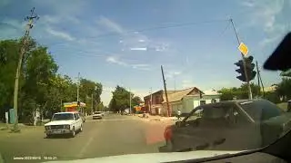 Проезжаем Центр города Сырдарья - Sirdaryo