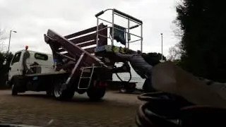 Nissan cherrypicker  -  jump start  alternator problem