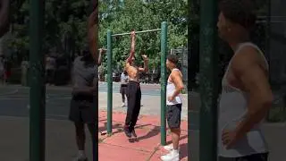 This 80 year old is stronger than me💪🏽‼️