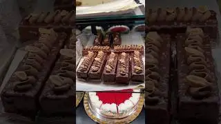 Which one is your favorite Pastry 🥮 🥮 #youtubeshorts #shoshop tsvi#india#bakery