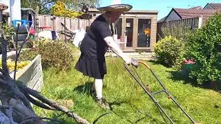 Flymo Mower Demo