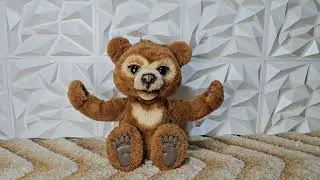 FurReal Cubby The Curious Bear Interactive Plush Toy. 