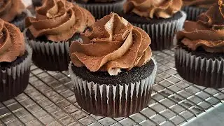 moist and fluffy chocolate cupcake recipe