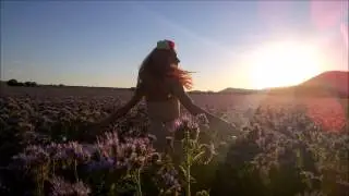 Floral queen