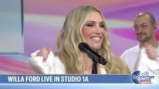 Willa Ford performs new single 