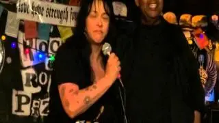 ROCK AGAINST MS Charity Concert Nancy Sayle at REDBALLS PIZZA Moorpark CA I ROXX AMERICA