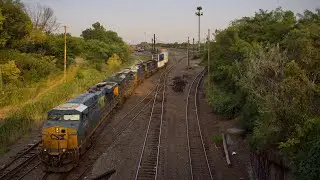 CSX I157 building in the Greenwich Yard with a big Consist