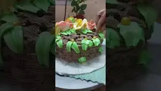 #Basket cake decoration #Basket rose flowers cake design # chocolate sponge with basket flower cake.
