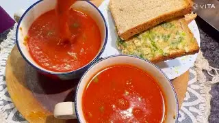 No cornflour no cream Tomato 🍅 turmeric beetroot 🫜soup with garlic bread  #soup #winterspecial 