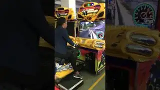 Игровой автомат - Super bike 2
