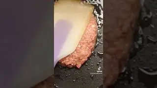 Come preparare un Krabby Patty #krabbypatty #krabbypatties #krabbypatty #patties #spongebob #cart...