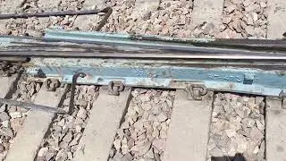 Railway track to OHE bonding/earthing work in yardandsection/switch expansion joint in railway track