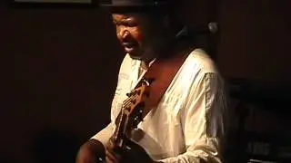 Andre Manga Jazziko Bass Solo @ Talking Stick   Computer