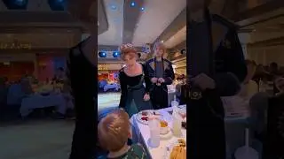 We loved Arendelle on the Disney Wish! Great food and entertainment!