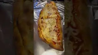 Speacial calzone pizza #viral #youtubeshorts #food #pizza #pizzalover #viralfood #yummypizza