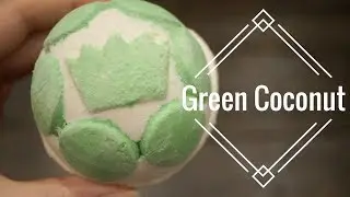Lush Green Coconut Jelly Bomb Demo | TheBeautyJournals