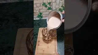 Banana Chocolate Milkshakes #experiment #funny #food #shortsfeed #youtubeshorts #🤌👌😋