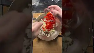 Creamy Garlic Tomato Steak Pasta