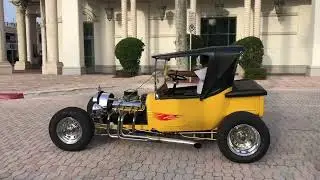 Vintage T bucket ford with awesome car horn