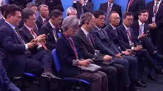 KOREA CRISIS is IMPOSSIBLE to SOLVE! PUTIN meets MOON in VLADIVOSTOK!