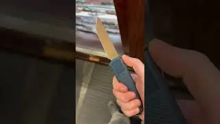 Benchmade Shootout OTF knife in Crater Blue