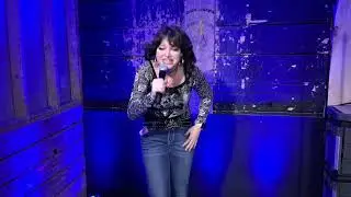 Brianna sings Man in the Box w/ Route 11 DJ at Shenandoah Valley Axe Throwing Co 1/10/26