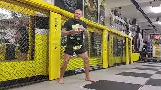 Angry Monkey Muay Thai Instruction Video , Level 1 : CROSS