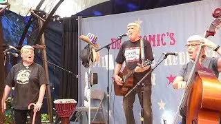 Dr Atomic Medicine Show - Facts Lives Matter  - Oregon Country Fair - July 2017