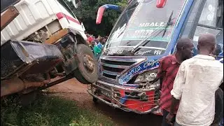 YY Coach Bus Accidents Gavument Emaze Nezigoba  ku Ngudo Kumala Naku 15