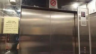 #エレベーター KONE ReSolve 20 Elevator - Lucky Plaza (Orchard Road) Lift 9, 1978年式 元日立製 2005年更新済み