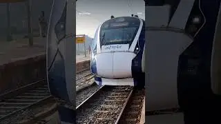 How can you reach Daman from Vapi by train???