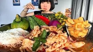 Thaifood ASMR ลาบปลาหมึก เผ็ดจัดจ้าน กินกับกากหมู กรอบๆ Squid Larb MUKBANG show 
