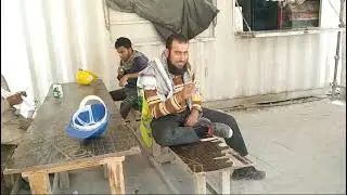this is Chinese engineering University making in UAE  and work in this company by steel fixing