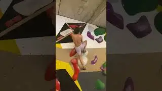 V4/6B+ Boulder Problem #bouldering #shorts #climbing