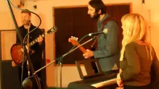 Oz (live @ Vibe Studios)