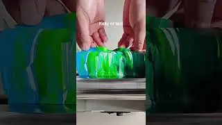 Guess the final color,brown or red  #colormixing #satisfying #oddlysatisfying #guessthecolor #relaxa